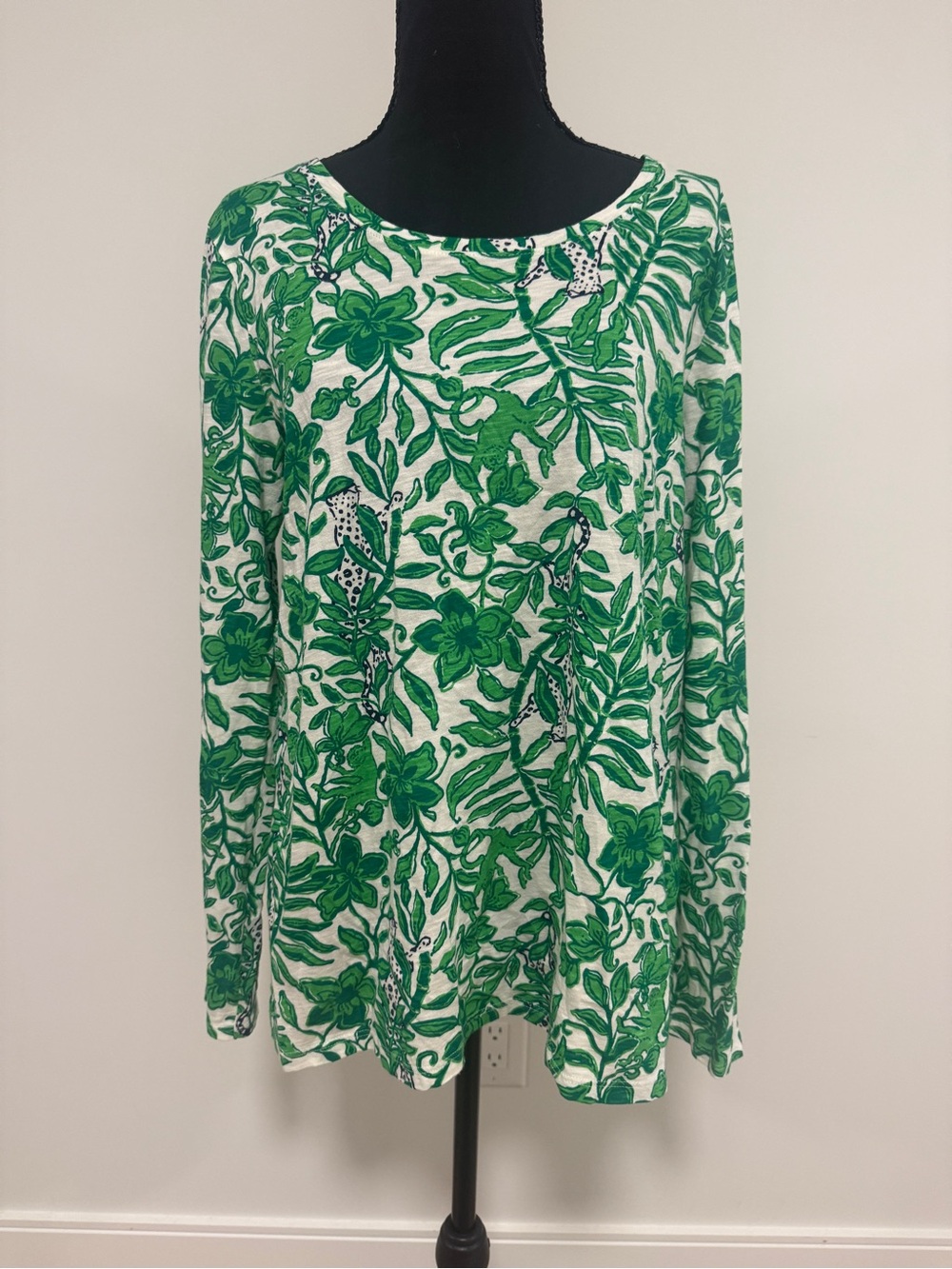 Lilly Pulitzer 100% Cotton Sz M Forest Green Puma Botanical Print Unique Big Cat